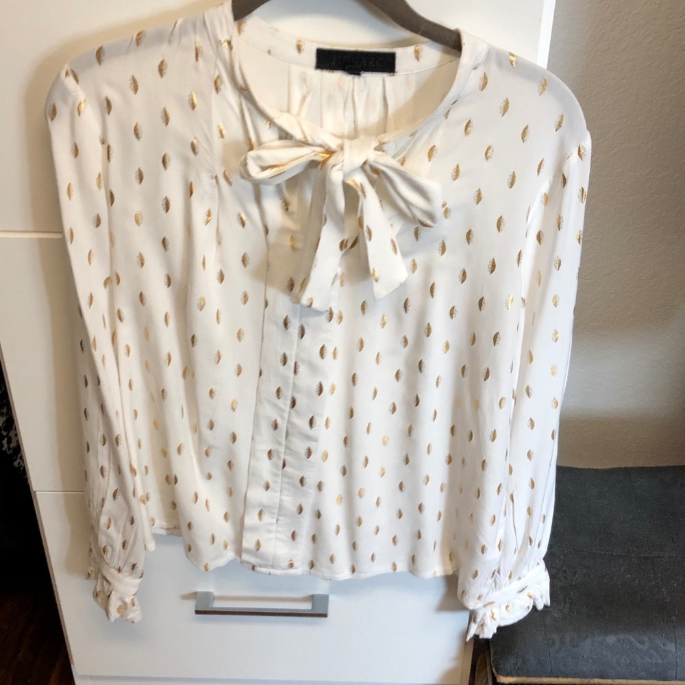 Top - Picture 2 of 3